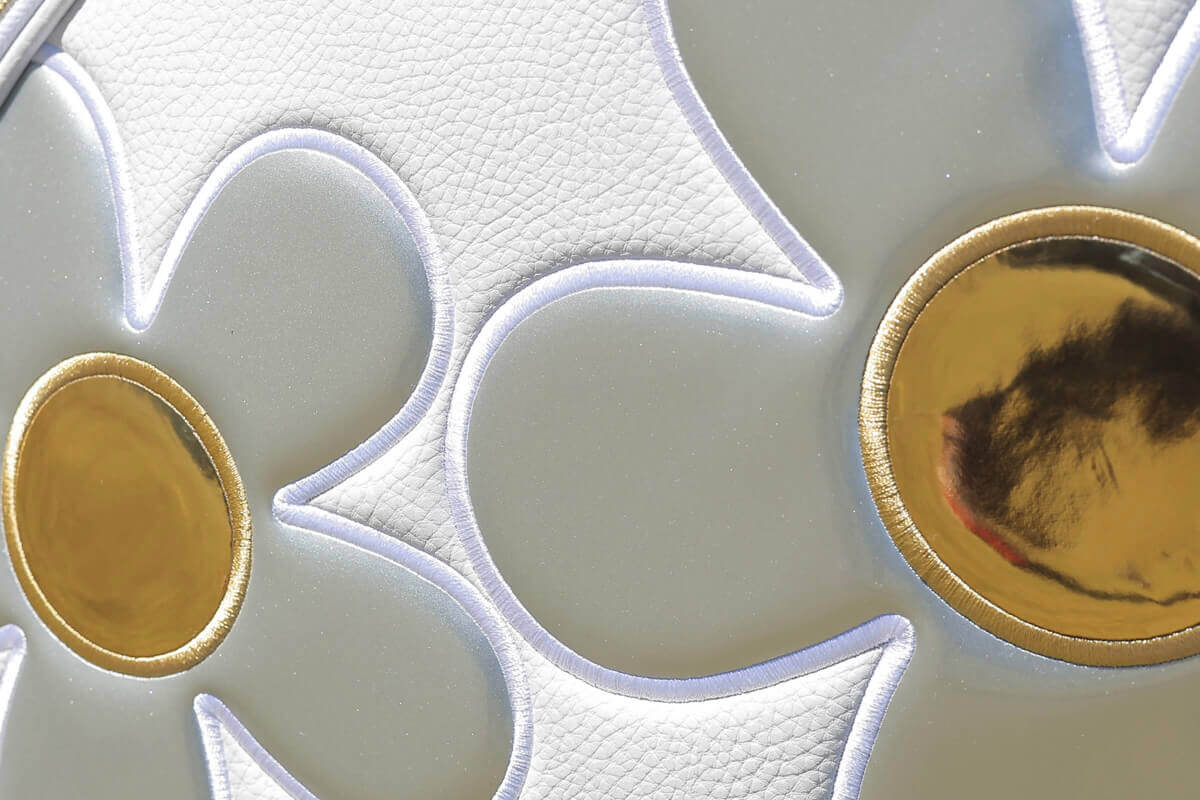 キャディバッグ DAISY CART BAG GOLD Version WH (ホワイト)イメージカット